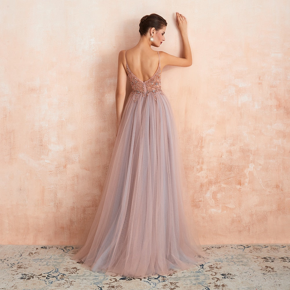 Vestido de Festa Luxo com Decoração em Cristais Rosa Empoeirado