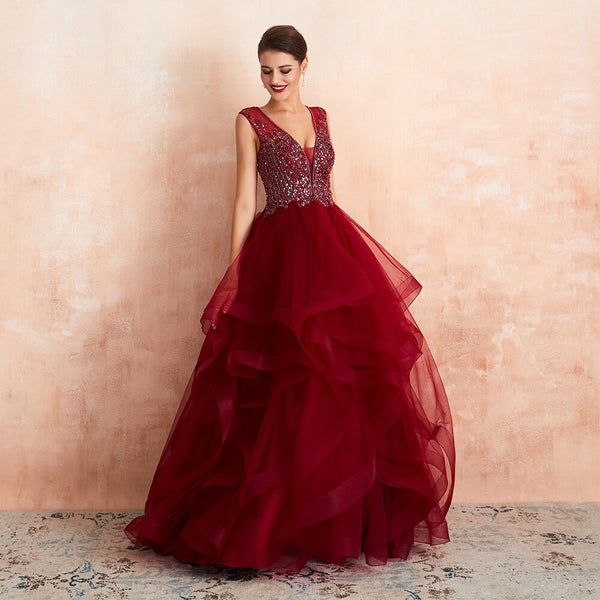 Vestido de Festa Luxo com Tule em Camadas e Decoração em Cristais - (Pronta Entrega)