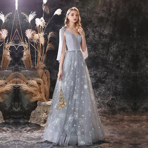 Vestido de Festa Longo Luxo com Detalhes Estrelas Bordadas - Modelo Especial