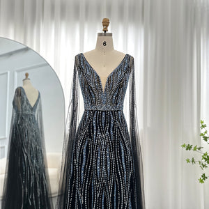 Vestido de Festa Luxo Decorado em Cristais e com Manga Capa