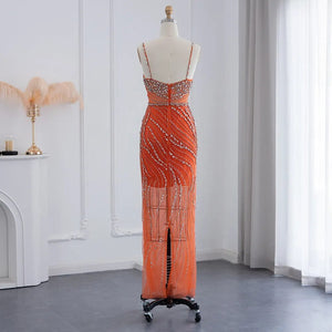 Vestido de Festa Adornado em Cristais com Alça