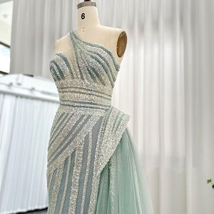 Vestido de Festa Luxo Ombro Assimétrico e Cauda em Tule - Modelo Especial