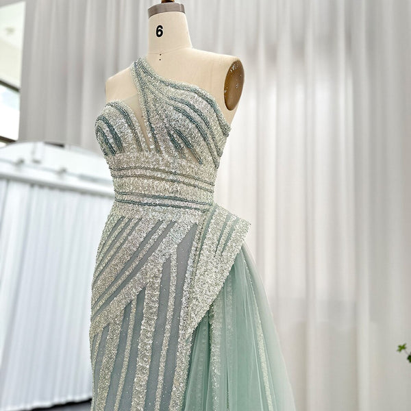 Vestido de Festa Luxo Ombro Assimétrico e Cauda em Tule - Modelo Especial