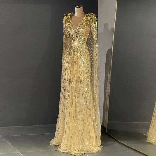 Vestido de Festa Luxo Kate Dourado com Maxi Capa - Modelo Especial