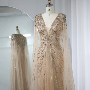 Vestido de Festa Maxi Luxo Adornado em Cristais com Capa Detalhada