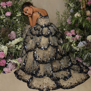 Vestido de Festa Luxo Maxi Flor Decorado em Camadas