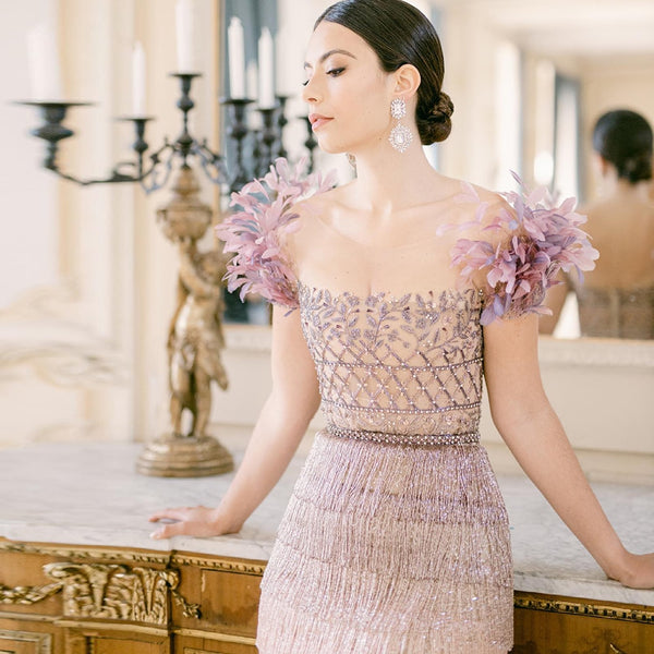 Vestido de Festa Luxo Alta Costura com Detalhes em Plumas
