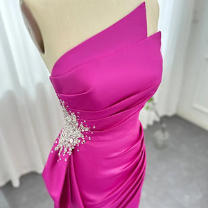 Vestido de Festa Longo Fluido com Abertura - Modelo Especial