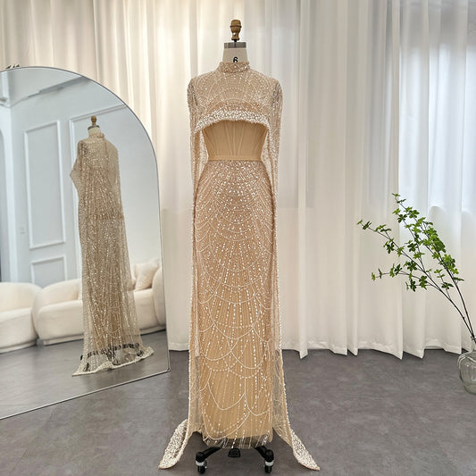Vestido de Festa Luxuoso com Pérolas e Capa
