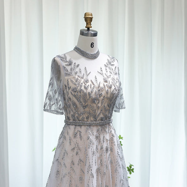 Vestido de Festa Luxo Clássico com Cristais em Padrão Folhagem - Modelo Especial