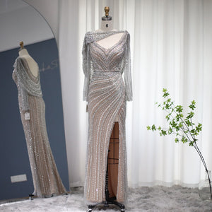 Vestido de Festa Luxo Clássico com Cravejado em Cristais com Manta - Modelo Especial