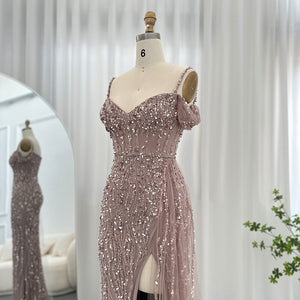 Vestido de Festa com Abertura Lateral Brilho - Modelo Especial
