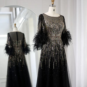 Vestido de Festa Longo com Brilho e Plumas - Modelo Especial