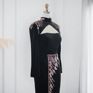 Vestido de Festa Longo ALL Black com Detalhes Rosa - Modelo Especial