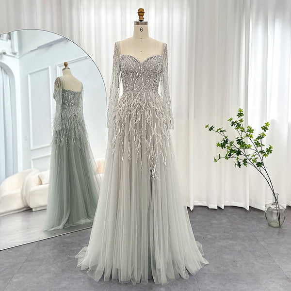 Vestido de Festa Luxo Clássico Detalhado com Plumas - Modelo Especial