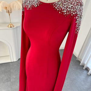 Vestido de Festa Deslumbrante Decorado em Cristais - Modelo Especial