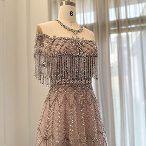 Vestido de Festa Longo com Cristais Leves e Saia Rendada Rosé - Modelo Especial