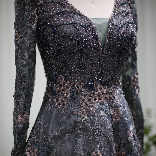Vestido de Festa Luxo Rainha com Detalhes Florais - Modelo Especial