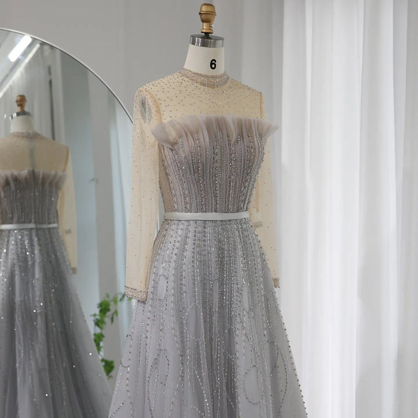 Vestido de Festa Longo Prateado e Renda - Modelo Especial