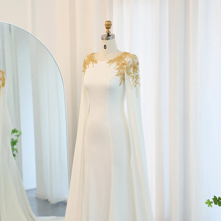 Vestido de Noiva com Detalhes em Dourado Longo - Modelo Especial