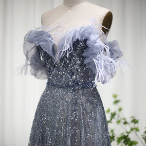 Vestido de Festa Longo com Decote com Plumas - Modelo Especial
