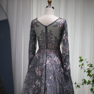 Vestido de Festa Luxo Rainha com Detalhes Florais - Modelo Especial