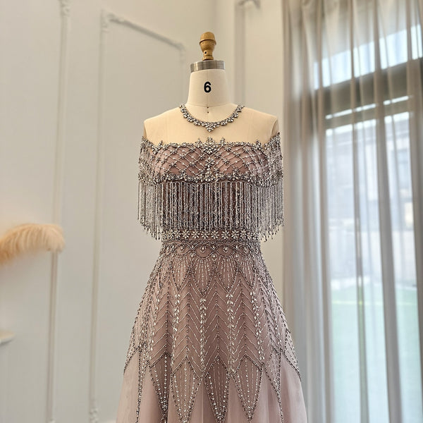 Vestido de Festa Longo com Cristais Leves e Saia Rendada Rosé - Modelo Especial