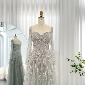 Vestido de Festa Luxo Clássico Detalhado com Plumas - Modelo Especial