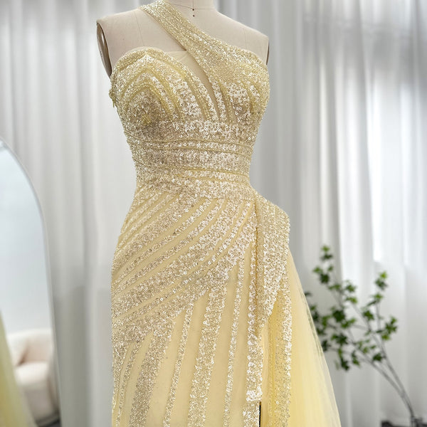 Vestido de Festa Luxo Ombro Assimétrico e Cauda em Tule - Modelo Especial