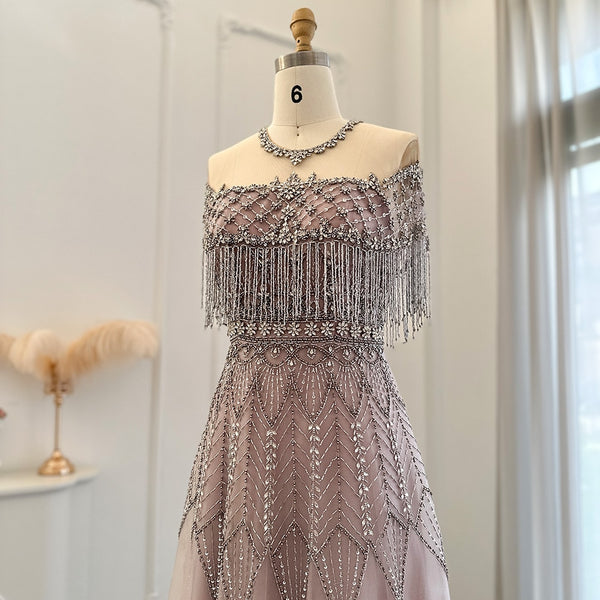 Vestido de Festa Longo com Cristais Leves e Saia Rendada Rosé - Modelo Especial