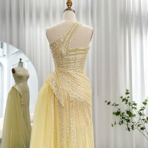 Vestido de Festa Luxo Ombro Assimétrico e Cauda em Tule - Modelo Especial