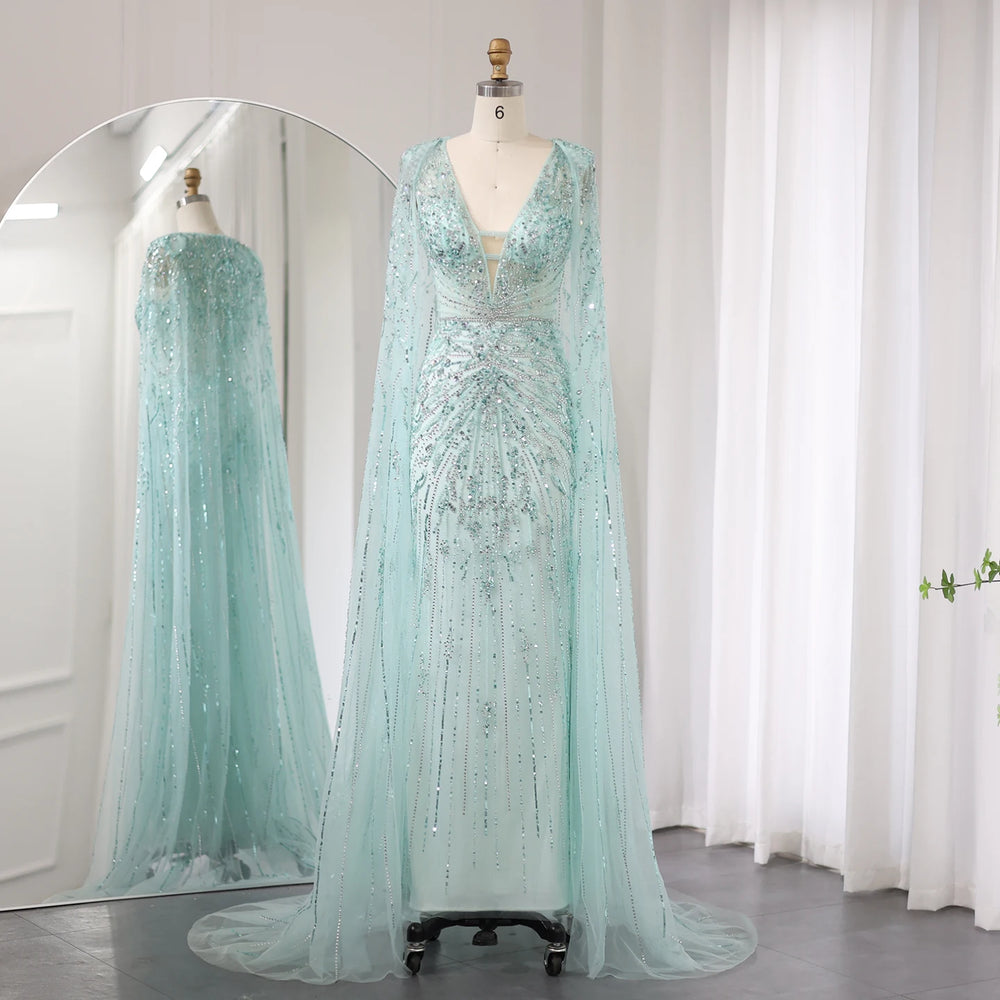 Vestido de Festa Luxuoso com Pedraria e Capa - Modelo Especial