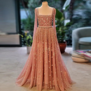 Vestido de Festa Maxi Luxo Decorado com Cascata de Cristais - Modelo Especial