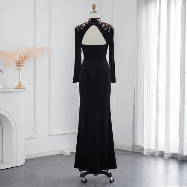 Vestido de Festa Longo ALL Black com Detalhes Rosa - Modelo Especial