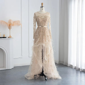 Vestido de Festa Longo com Saia em Renda - Modelo Especial