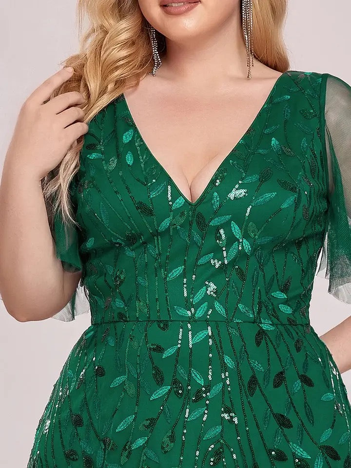 Vestido de Festa Longo com Detalhes em Brilhos Bordados Verde (Pronta Entrega)